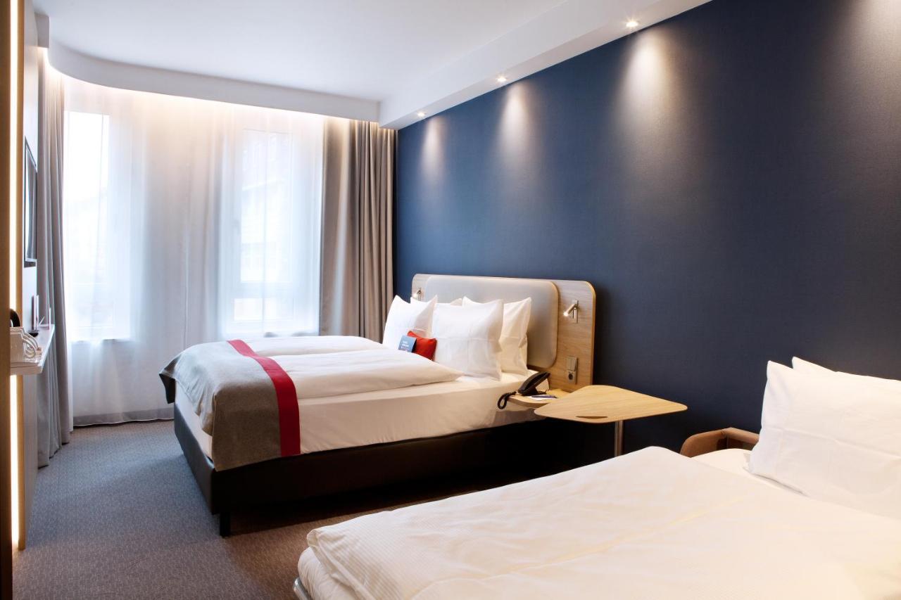Holiday Inn Express - Goeppingen By Ihg Bagian luar foto
