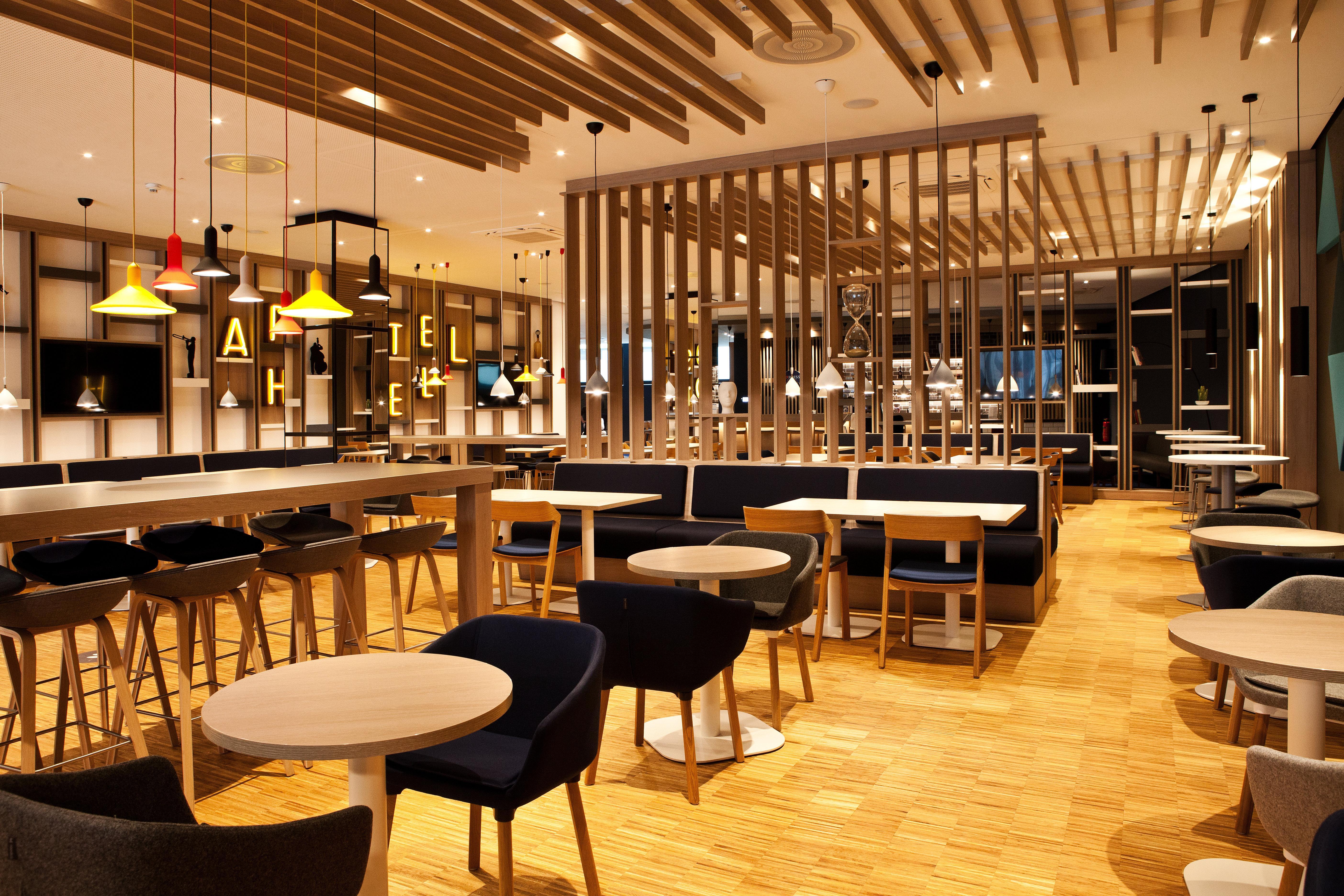 Holiday Inn Express - Goeppingen By Ihg Bagian luar foto