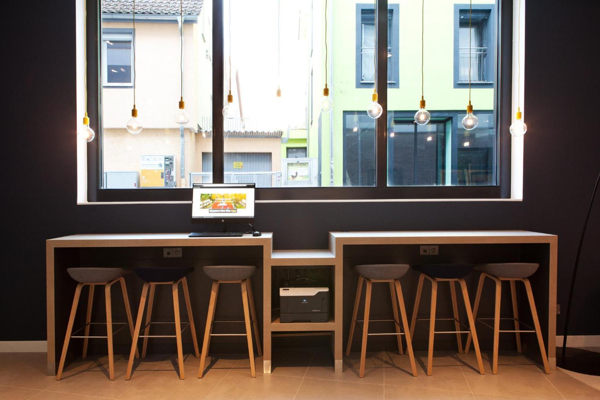 Holiday Inn Express - Goeppingen By Ihg Bagian luar foto